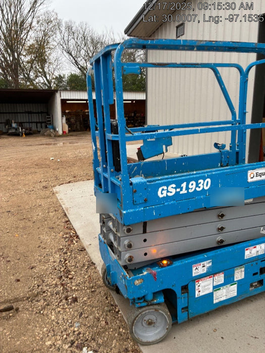 2019 Genie GS-1930 Fixed rails with chain Entry