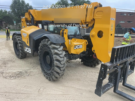2023 JCB 509-42