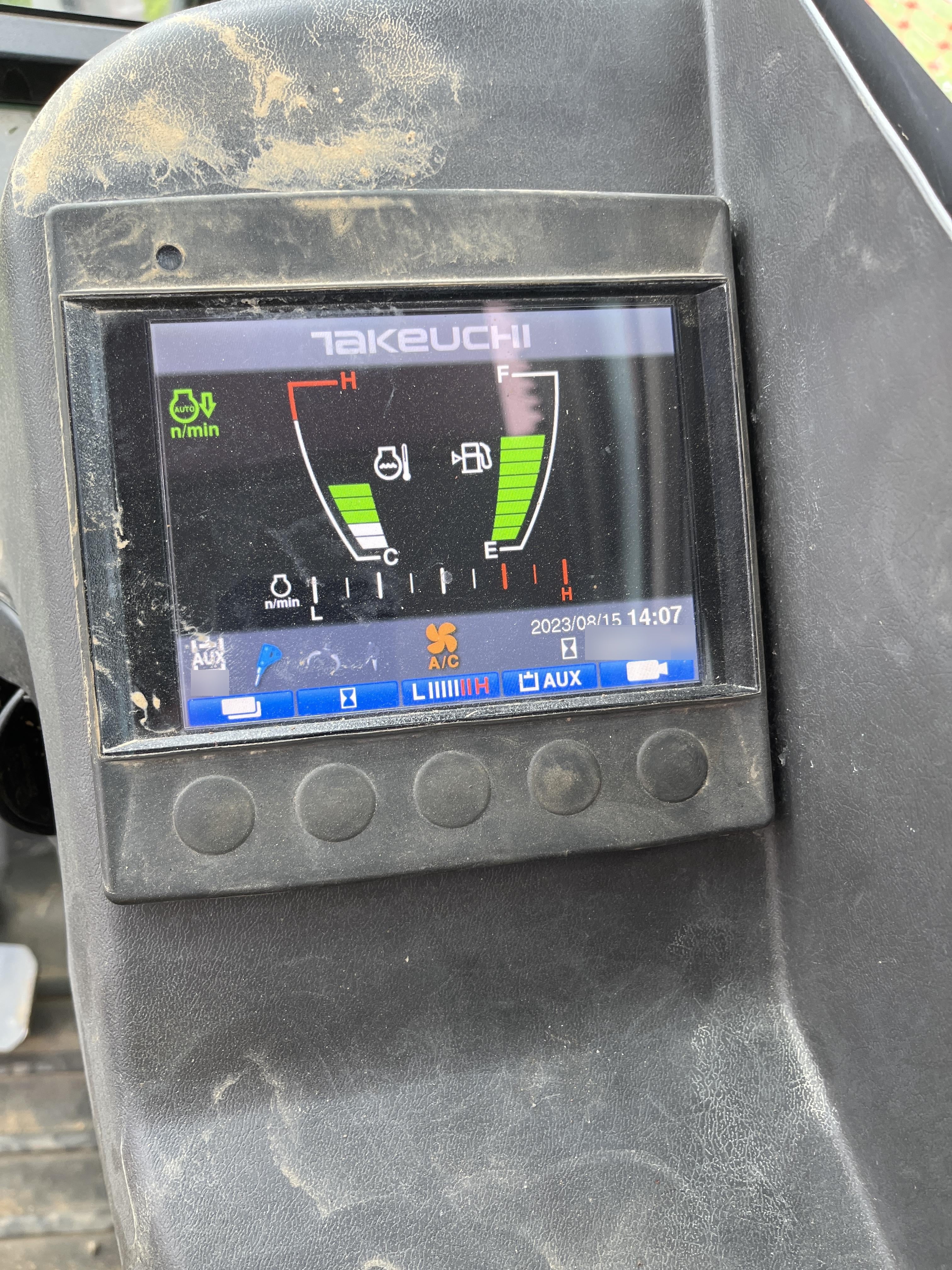 2022 TAKEUCHI TB290C