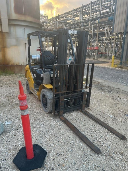 2022 KOMATSU FG25T-16