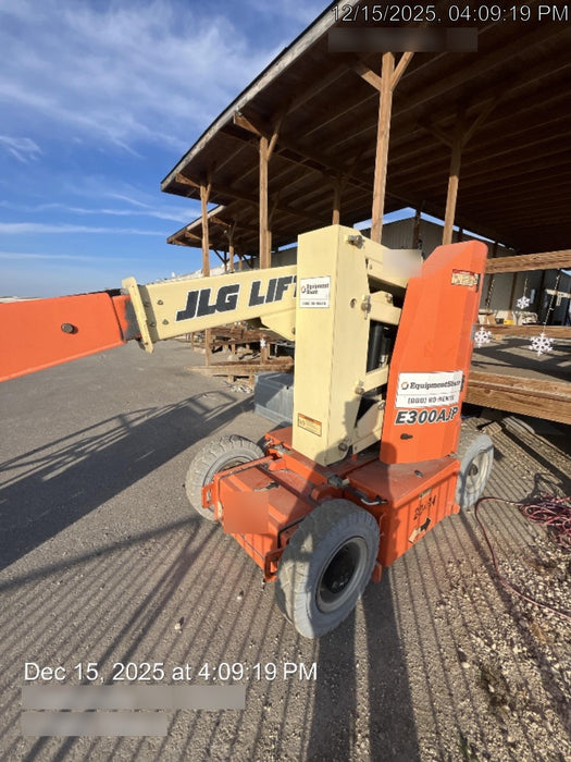 2019 JLG E300AJP