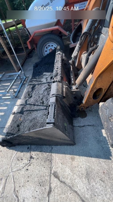 2025 EQUIPMENTSHARE 1006146 - 72" Smooth Bucket, CTL