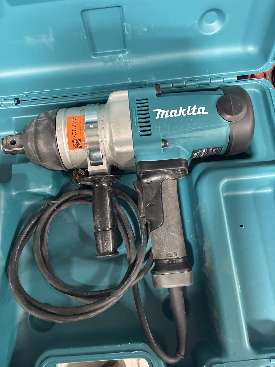 2023 MAKITA TW1000