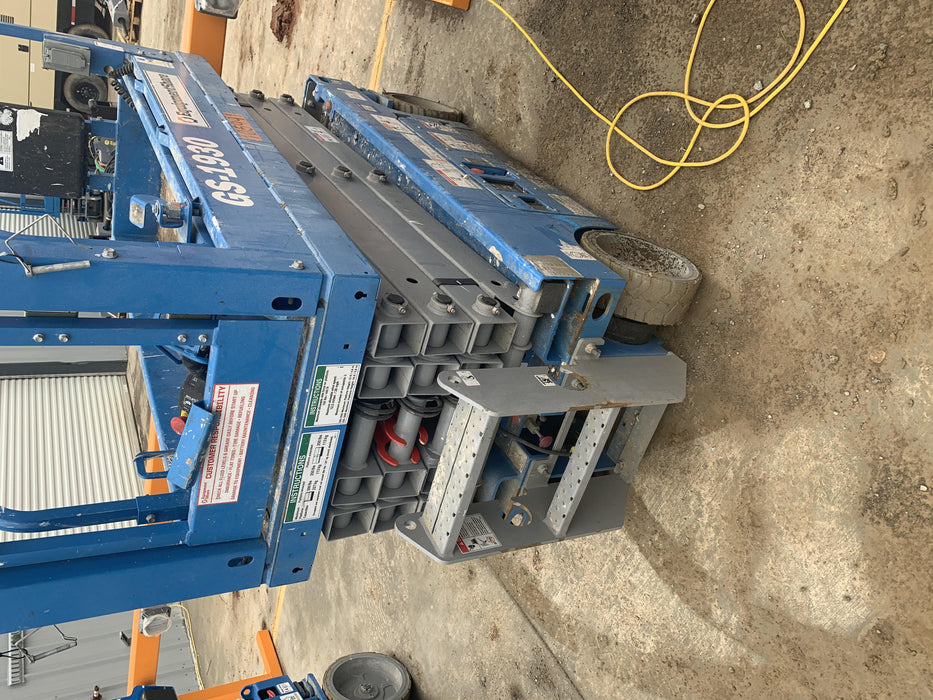 2020 Genie GS-1930 Solid Non Marking Tires, Beacon, Folding rails with half height swing gate