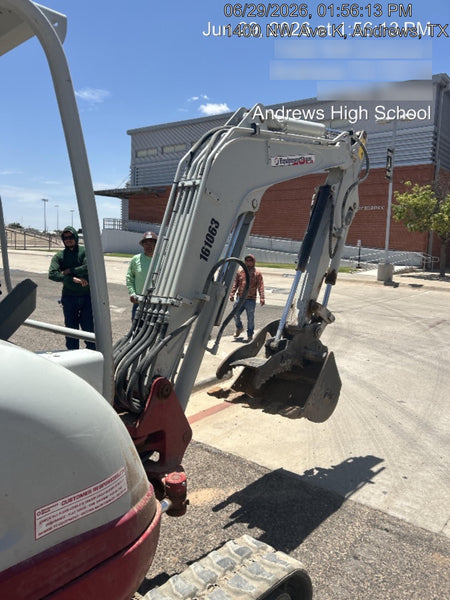 2021 TAKEUCHI TB235-2R