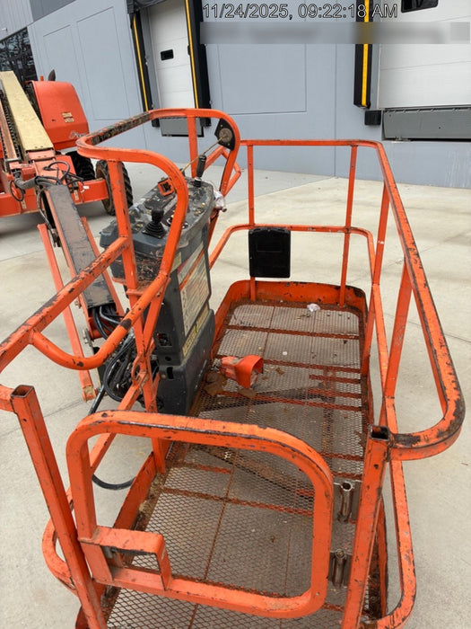2019 JLG 660SJ