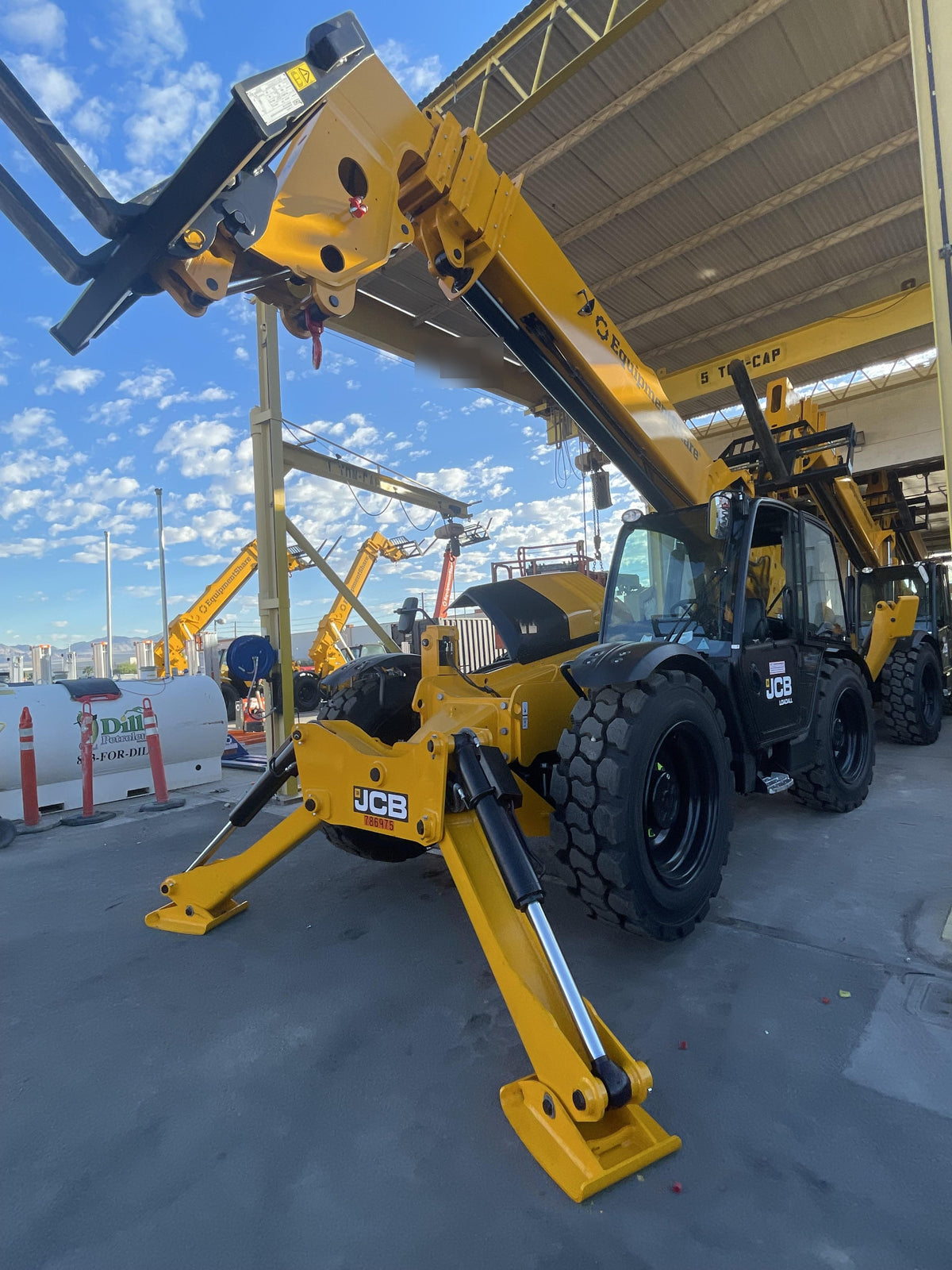 2026 JCB 512-56