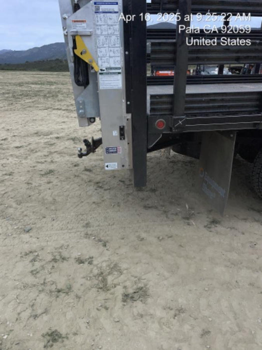 2023 CHEVROLET C5500 Stake Bed - Rental