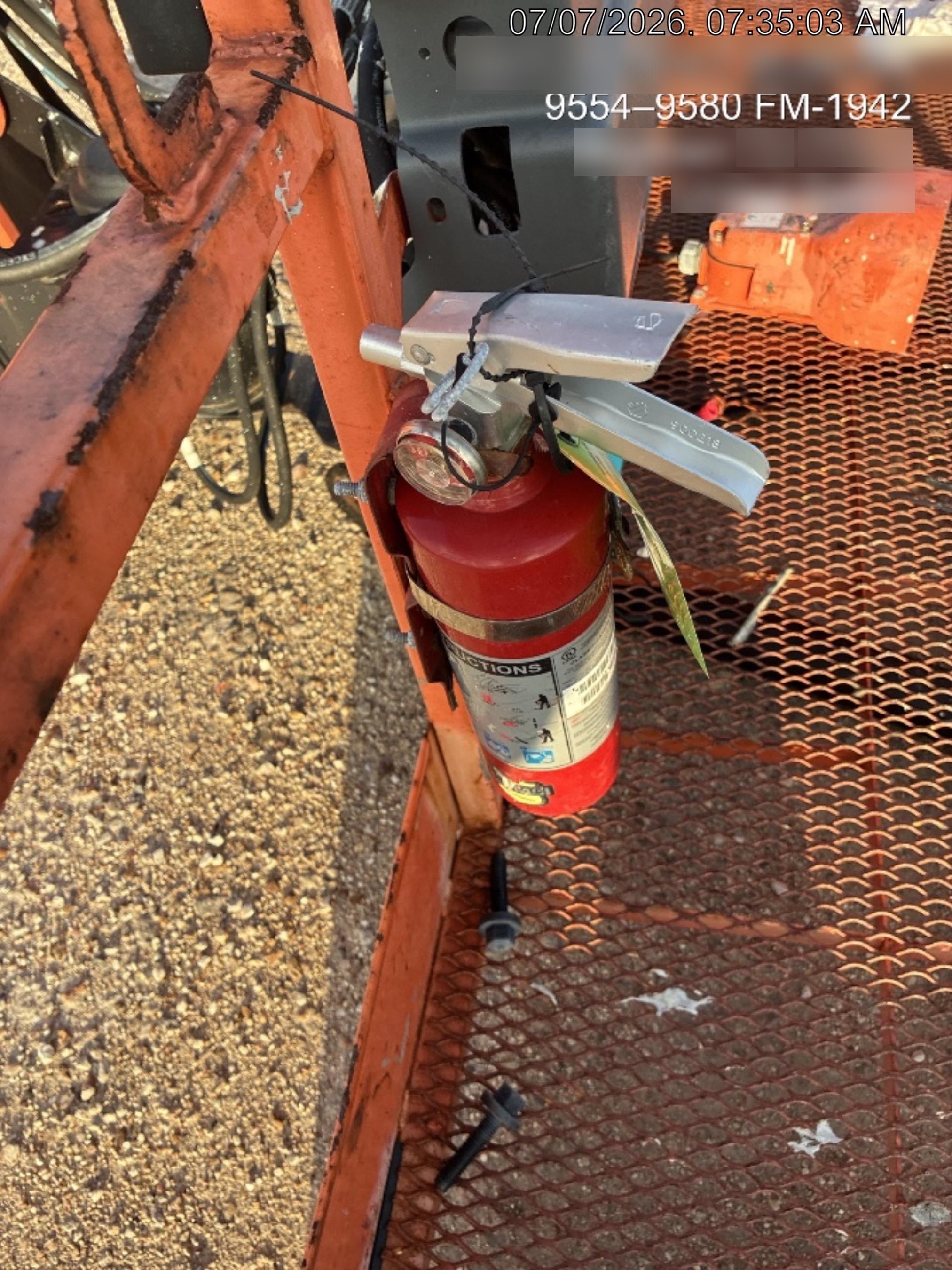 2019 JLG 600AJ