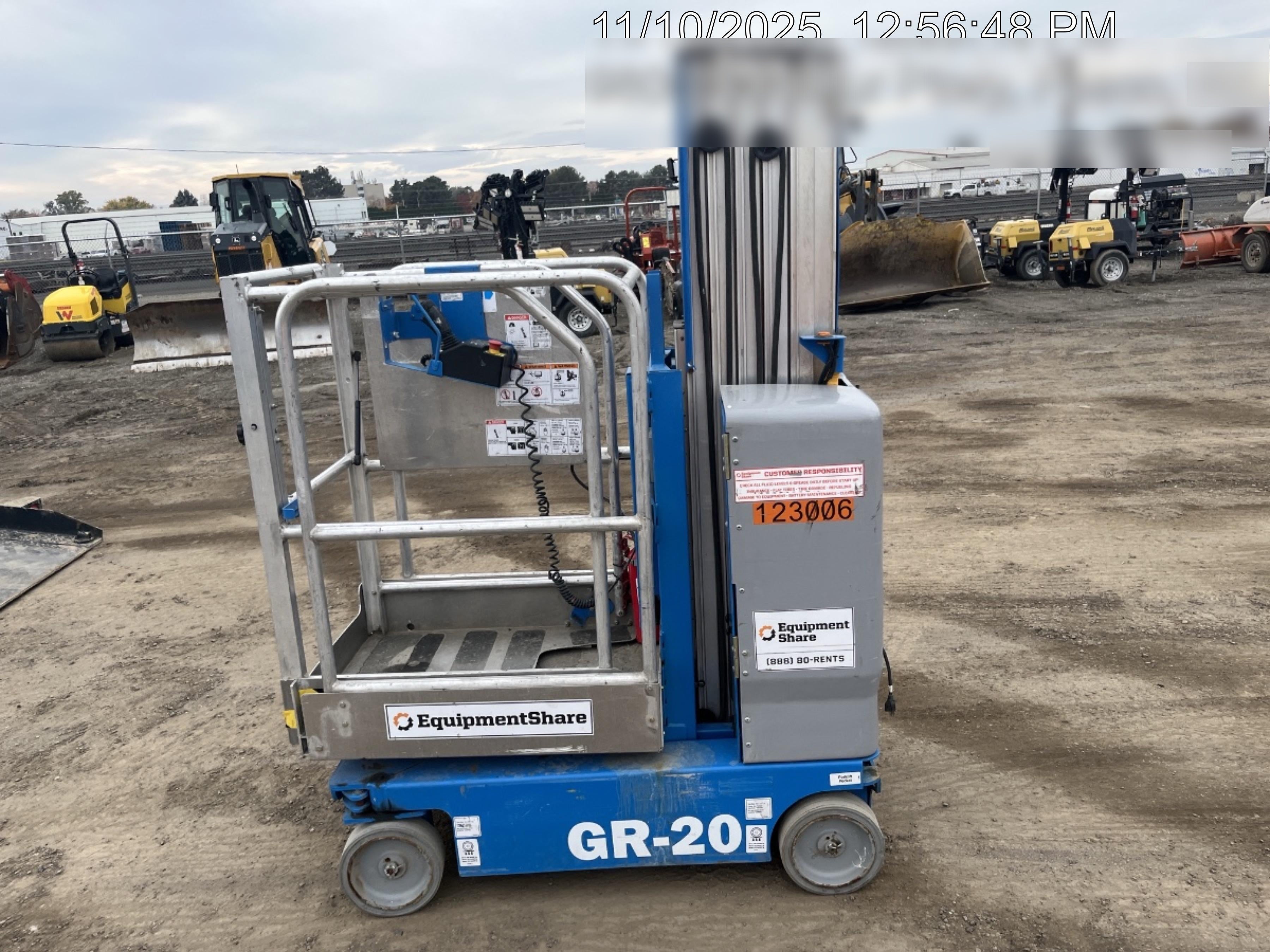 2020 GENIE GR-20