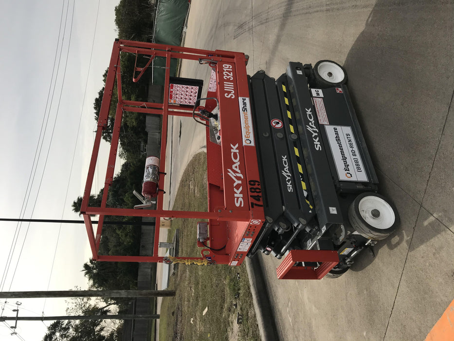 2018 SKYJACK SJIII-3219