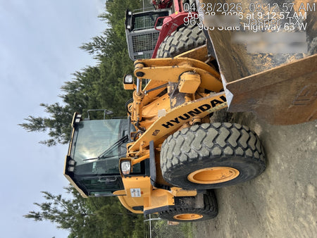 2018 Hyundai HL940 HL 940 Wheel loader, Werk Brau JRB quick coupler, 2.5 yd bucket, and Forks