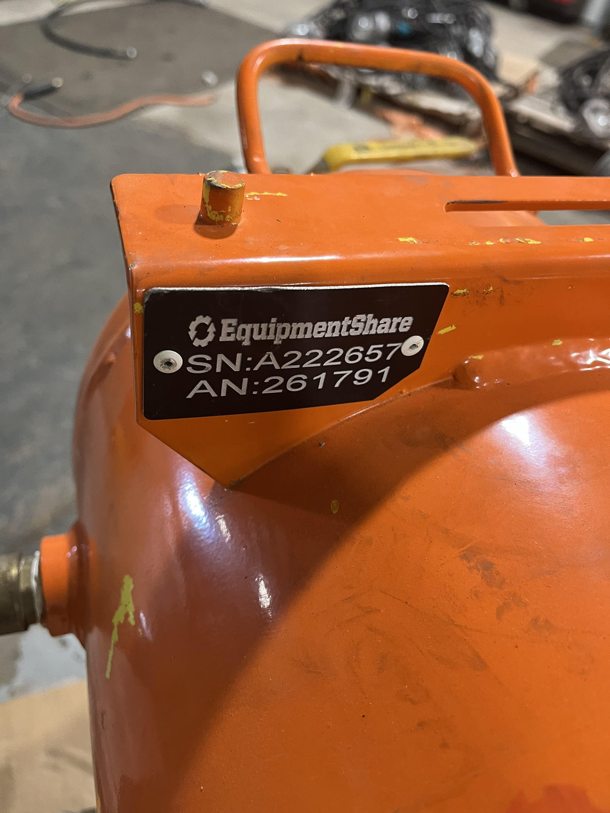 2022 MICHIGAN PNEUMATIC HV-15G-8P-ES-TRACKER