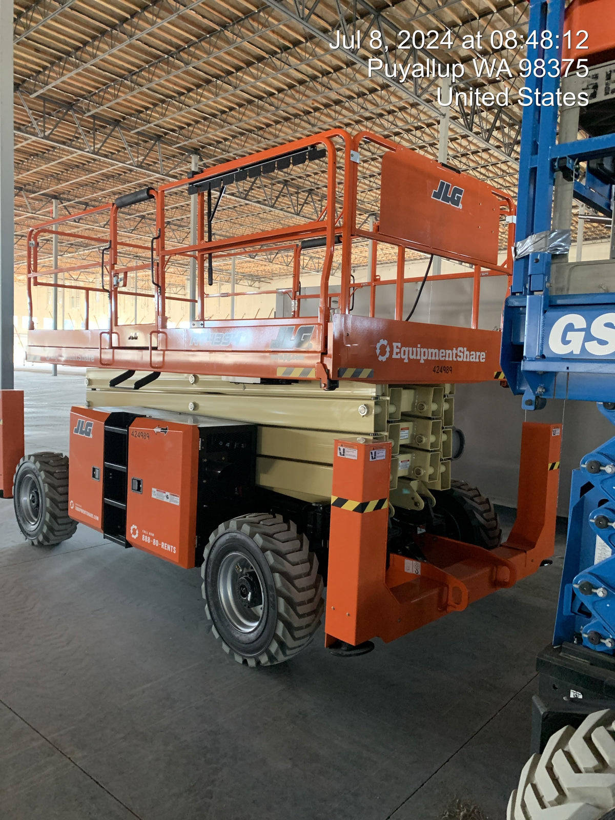 2024 JLG RT4394