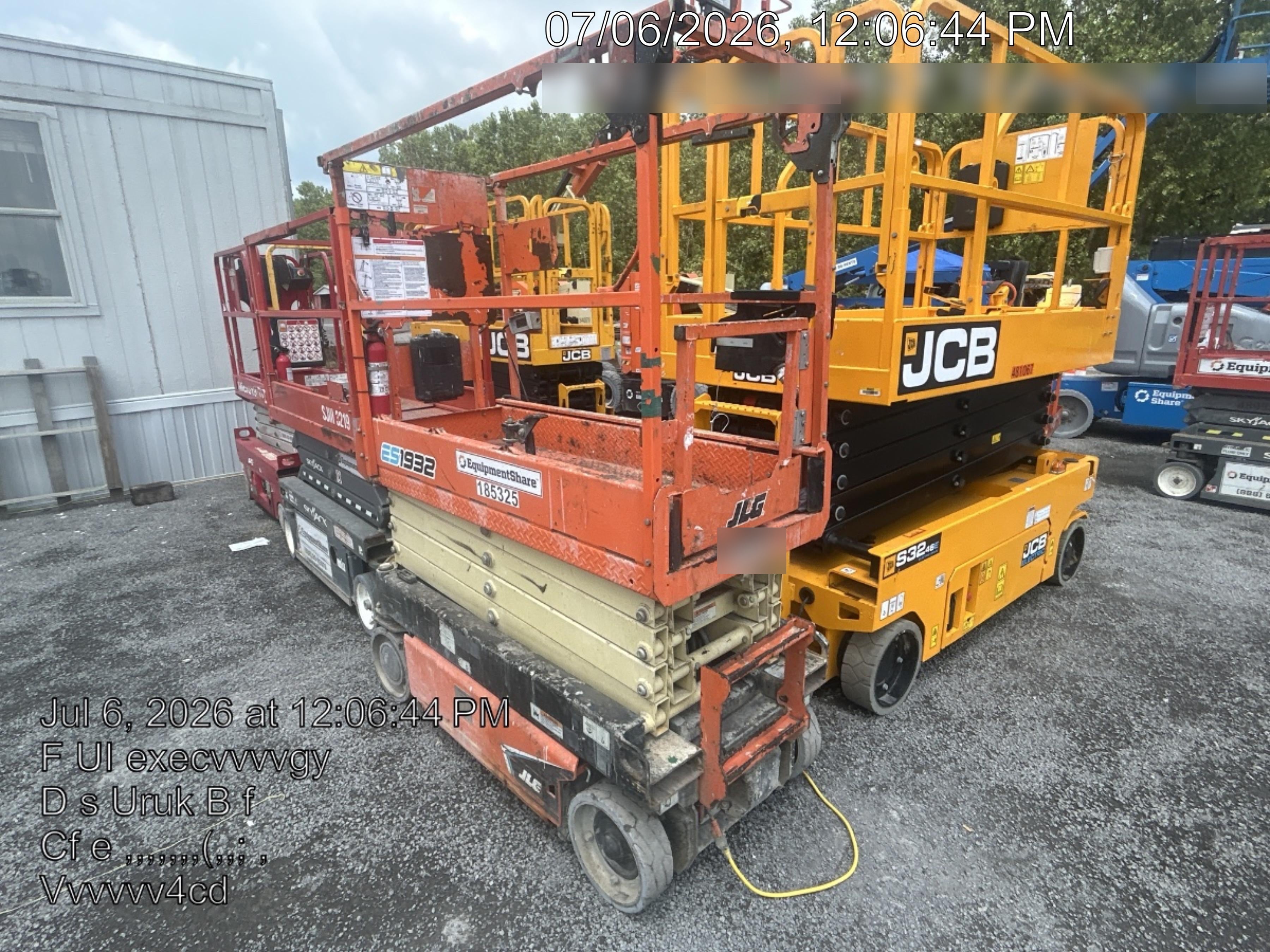 2021 JLG ES1932