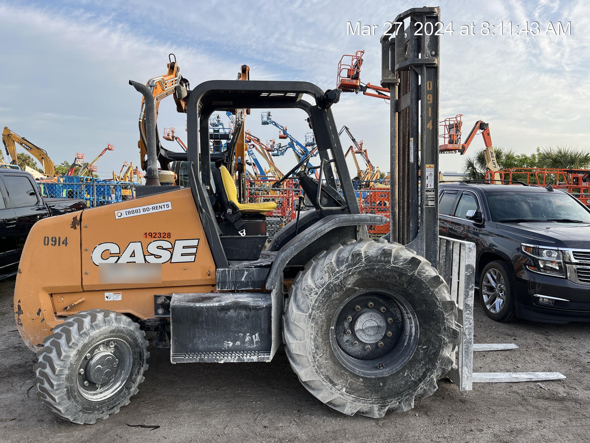 2018 CASE 586H