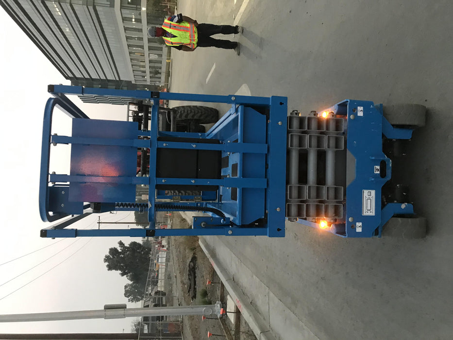 2020 Genie GS-1930 Solid Non Marking Tires, Beacon, Folding rails with half height swing gate, 800W Inverter