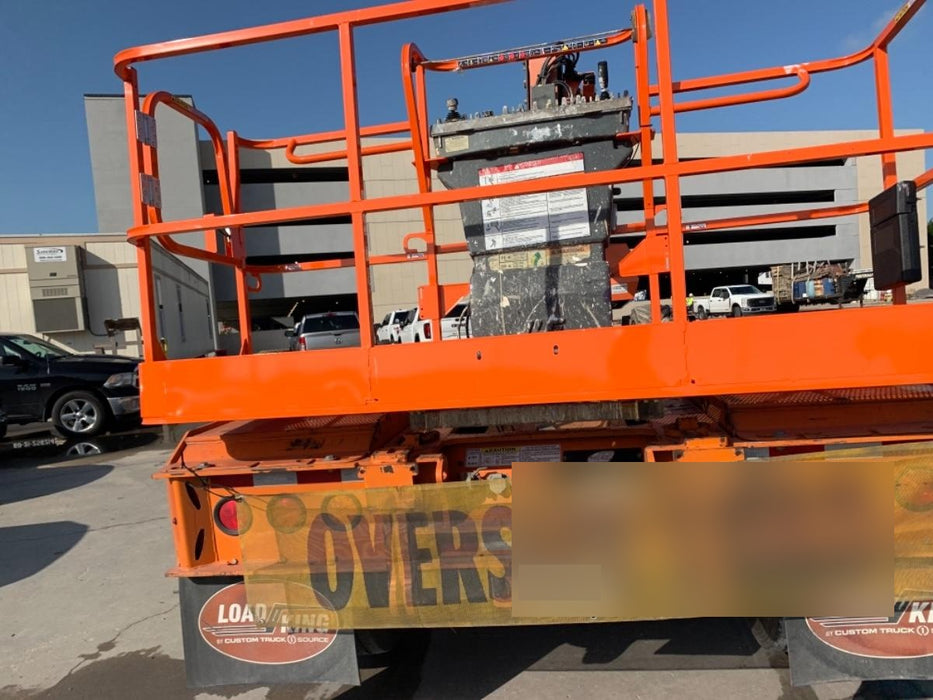 2019 JLG 860SJ