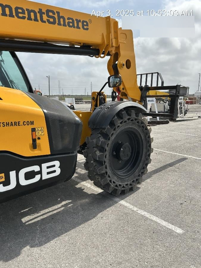 2025 JCB 509-42
