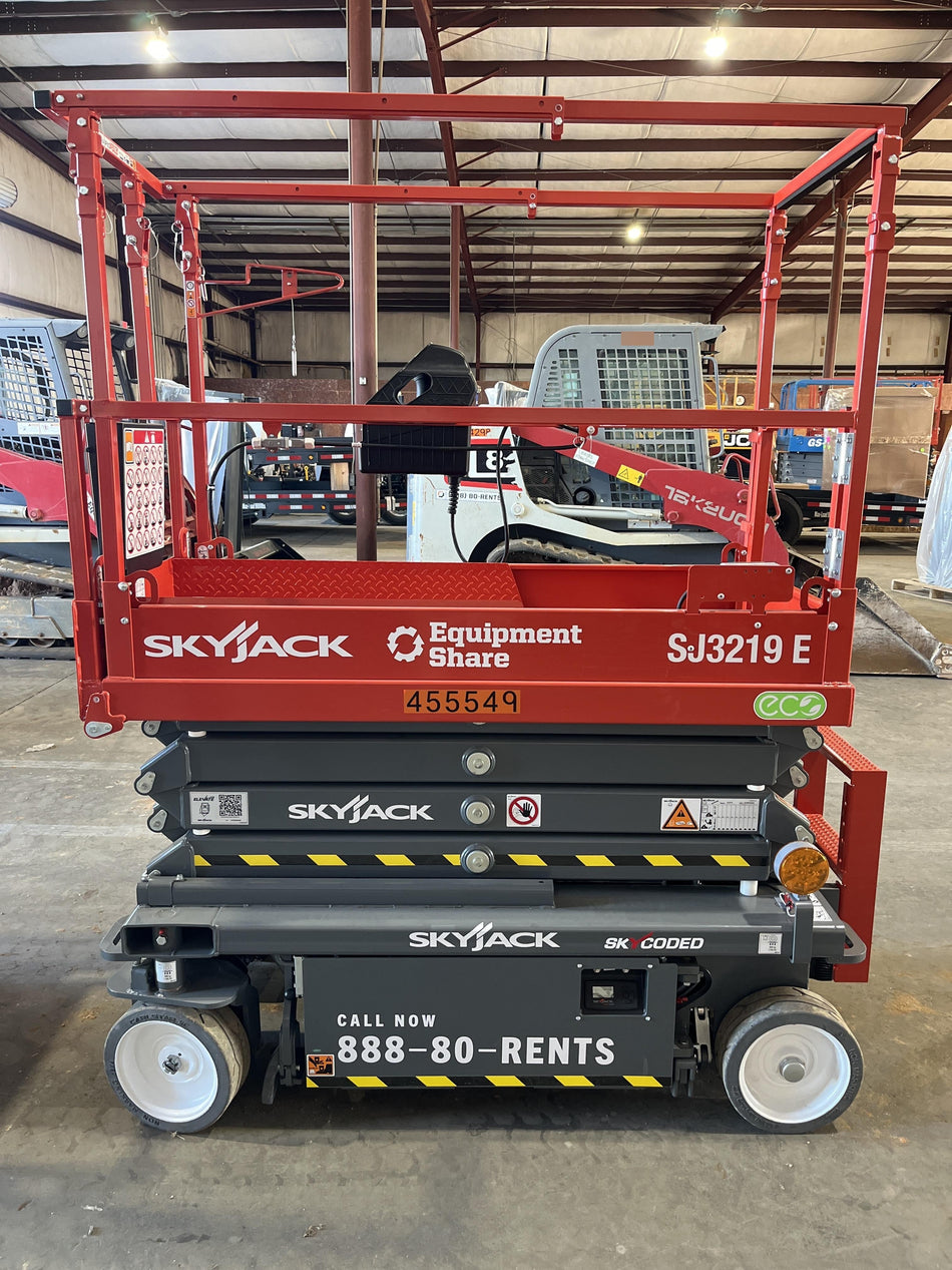 2024 Skyjack SJ3219 Electric Drive, Sld NM Tires, DBcns, RFRails, Power to Platform, T3 + Access Control