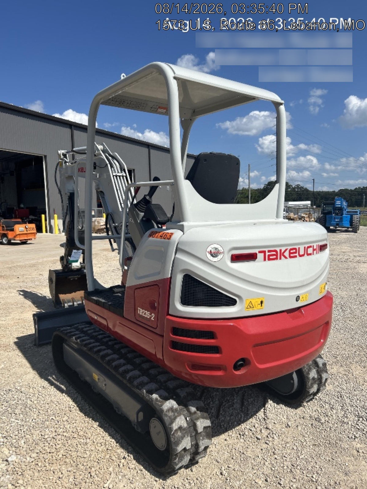 2024 TAKEUCHI TB235-2RA