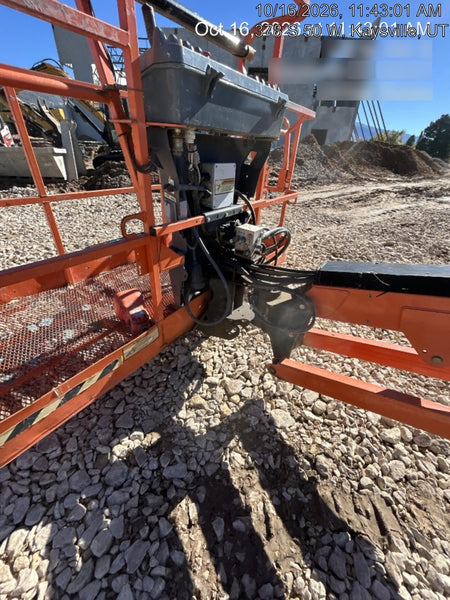 2019 JLG 660SJ