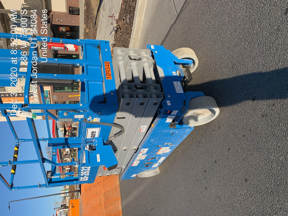 2020 Genie GS-2632 Solid NM Tires, Folding Rails with Half-Height Swing Gate, Beacon