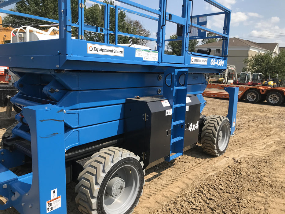 2020 GENIE GS-4390 RT