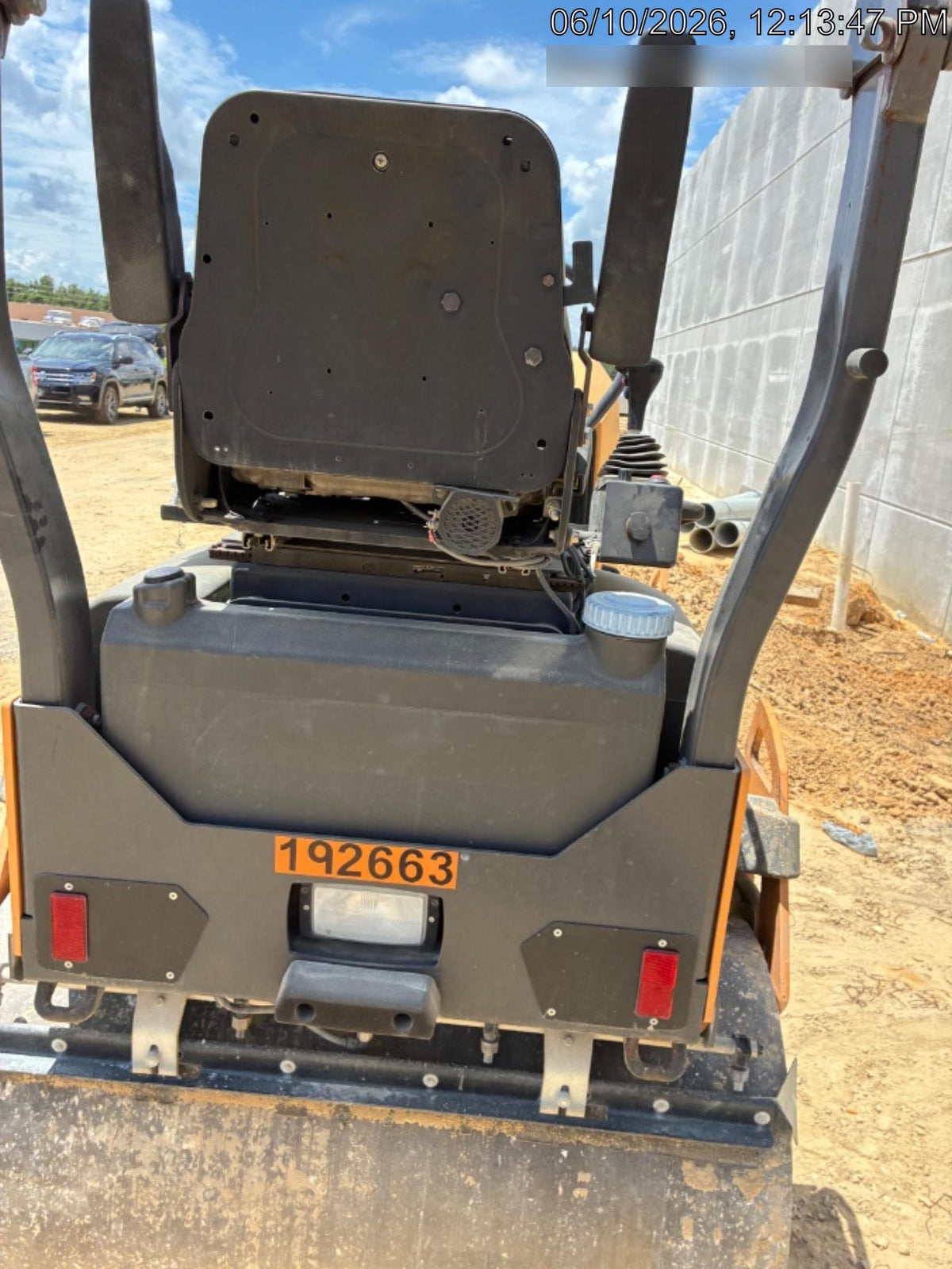 2019 CASE DV26