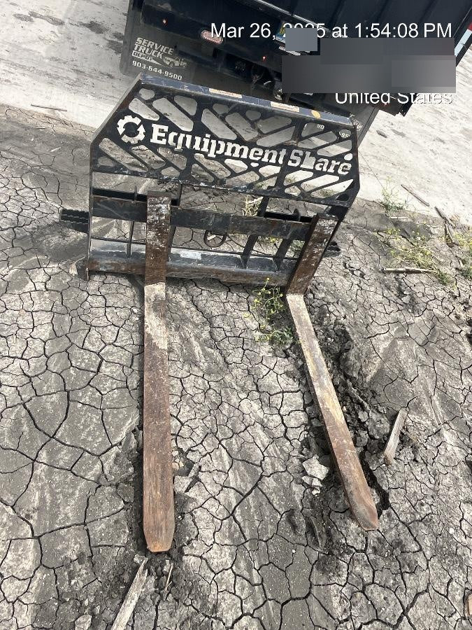 2021 PALADIN 48" Pallet Forks - Paladin