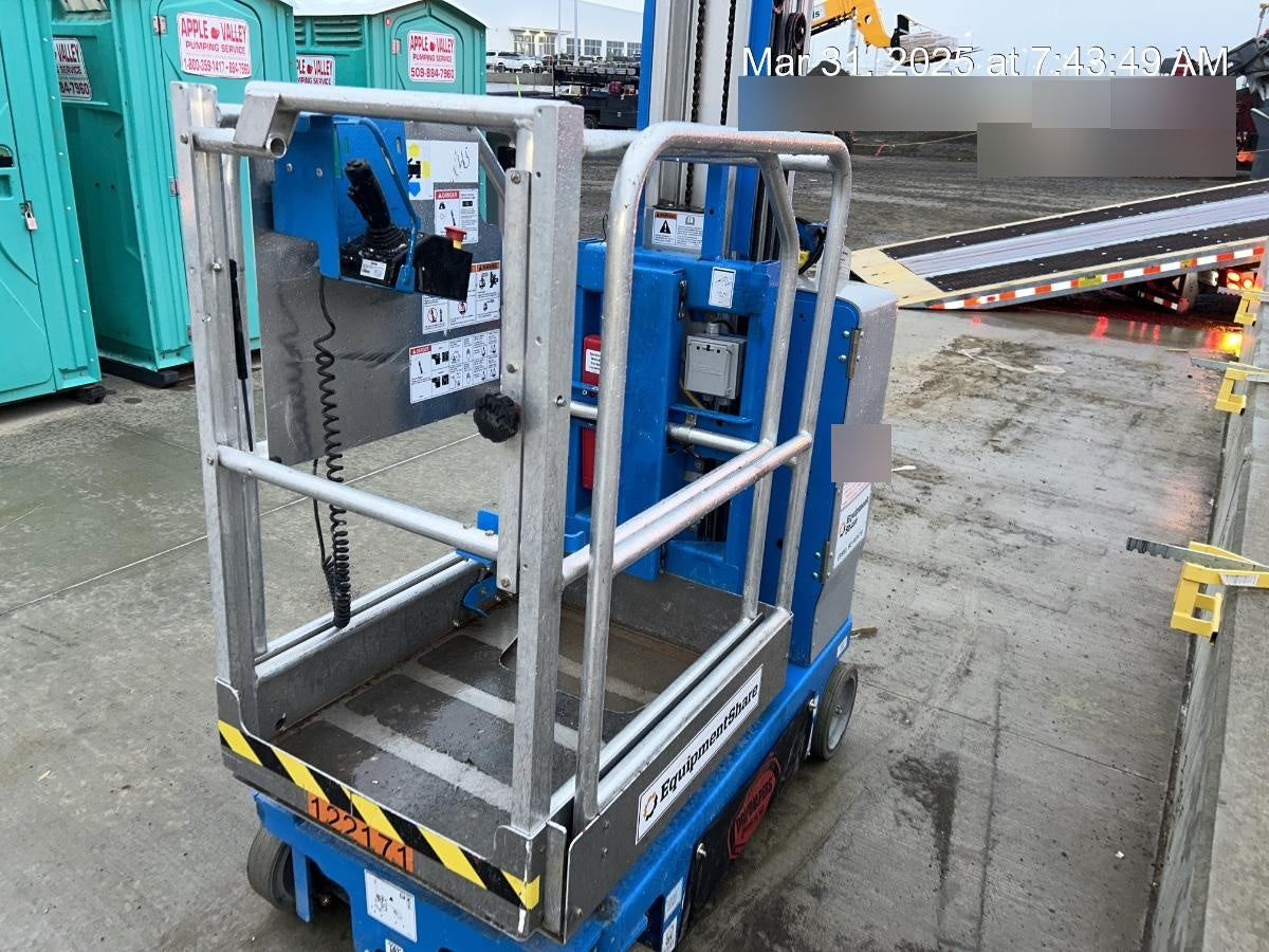 2020 GENIE GR-20