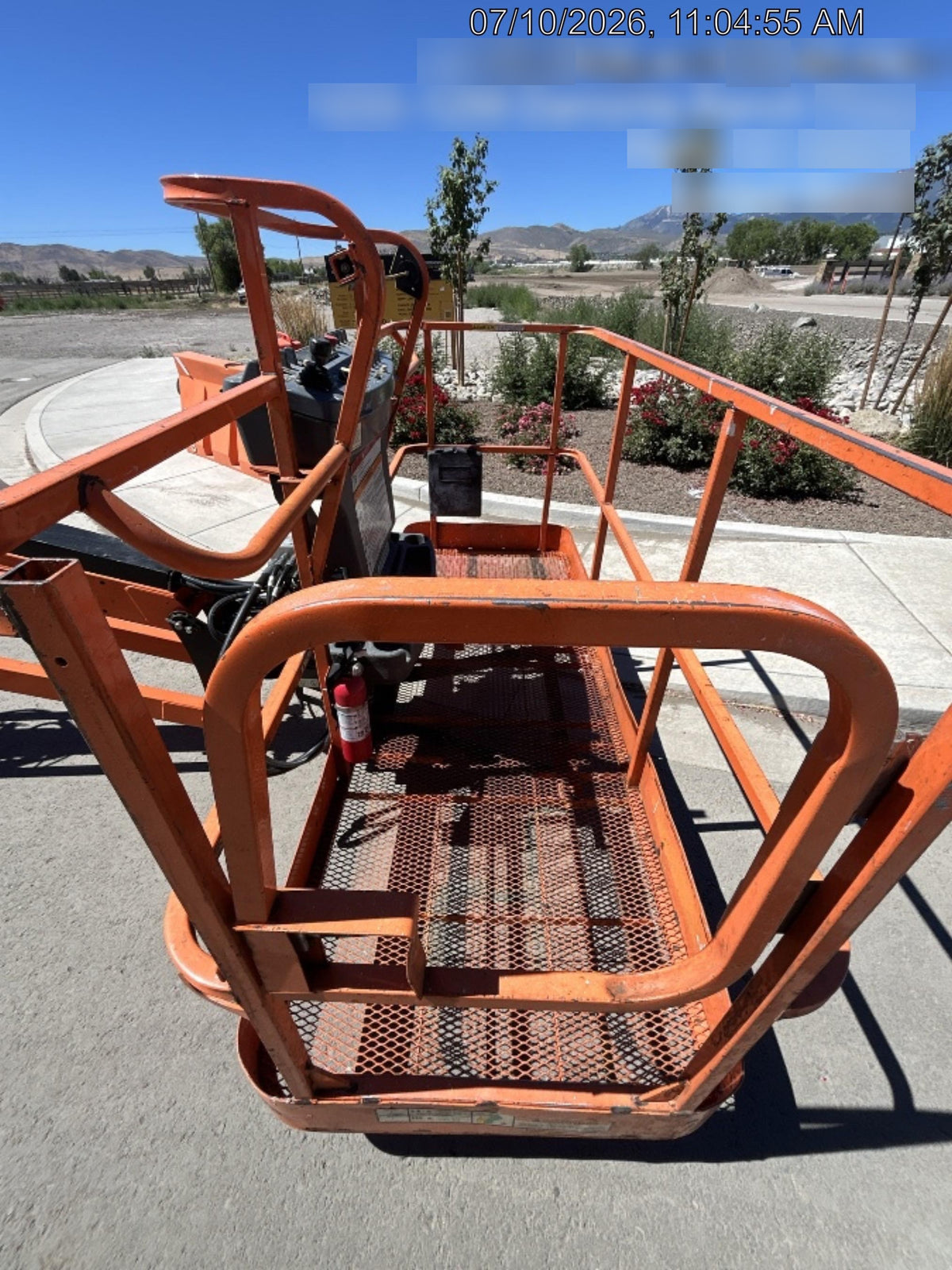 2020 JLG 660SJ