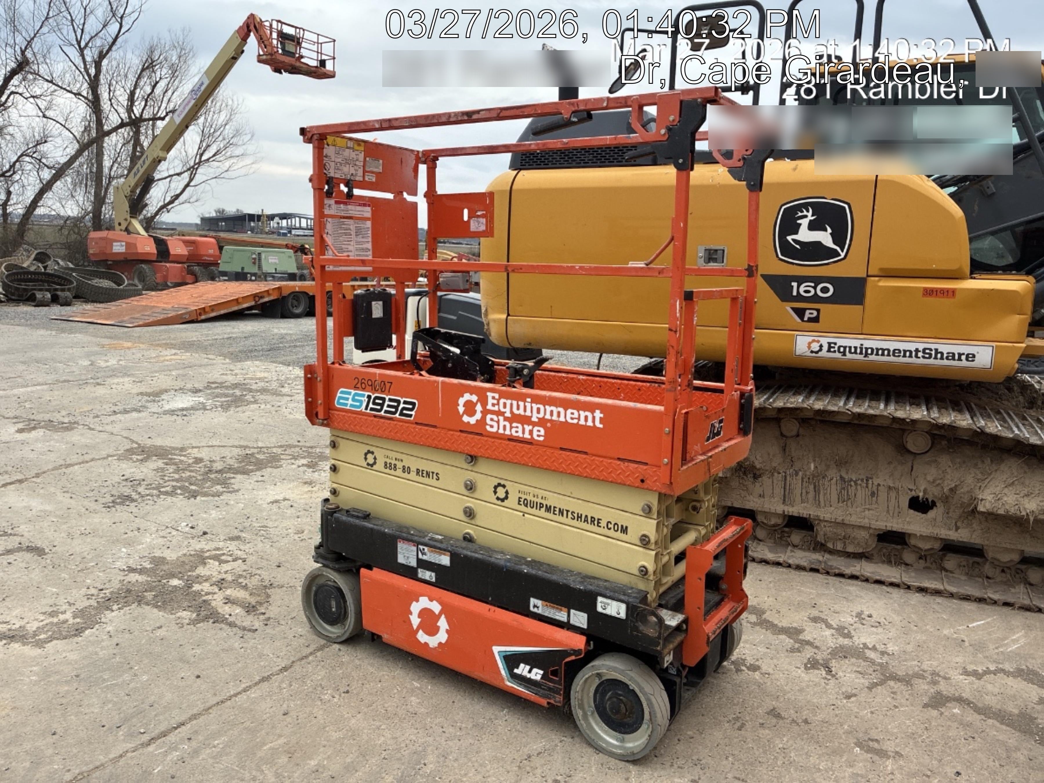 2022 JLG ES1932