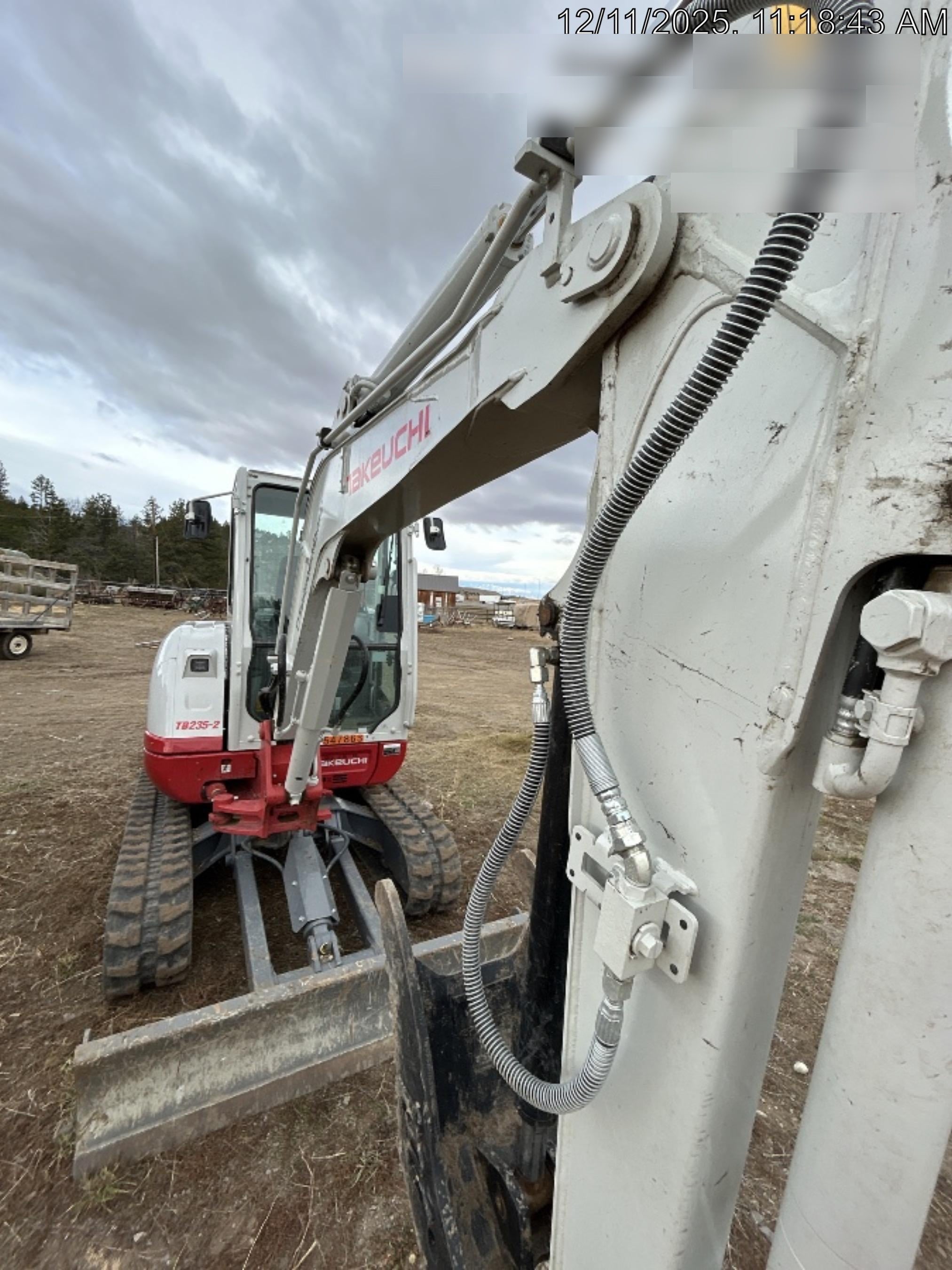 2025 TAKEUCHI TB235-2CR