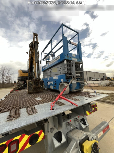 2019 Genie GS-2632 Folding rails with half height swing gate