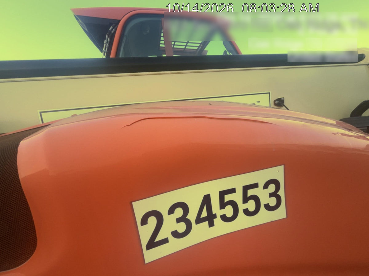 2022 JLG 1075