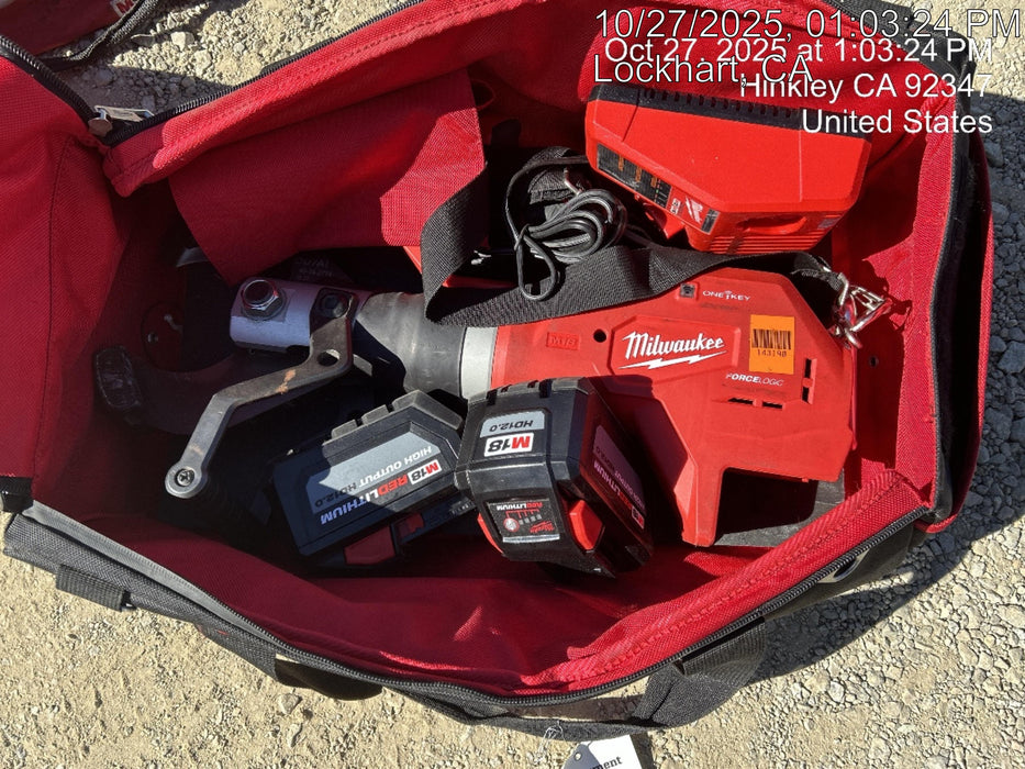 2021 MILWAUKEE 2776-21