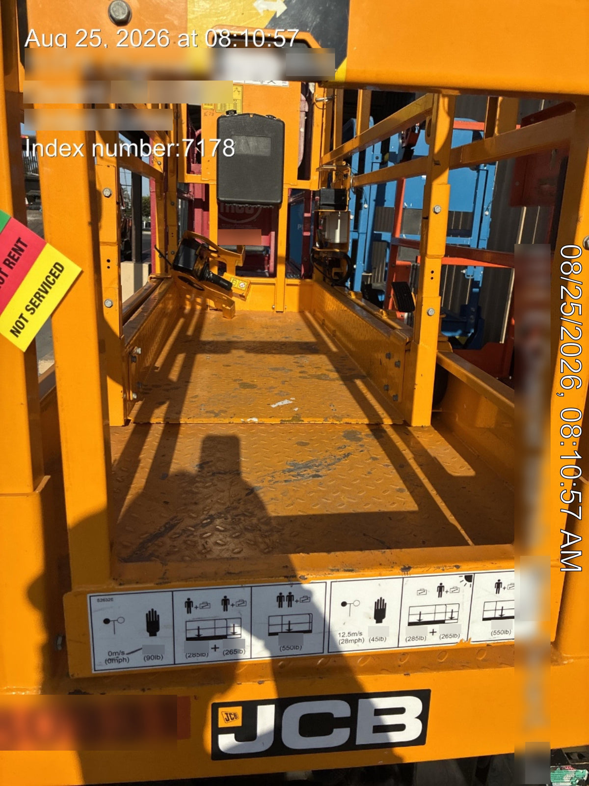 2022 JLG ES1932