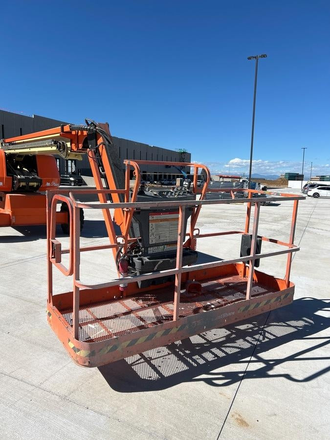 2022 JLG 660SJ
