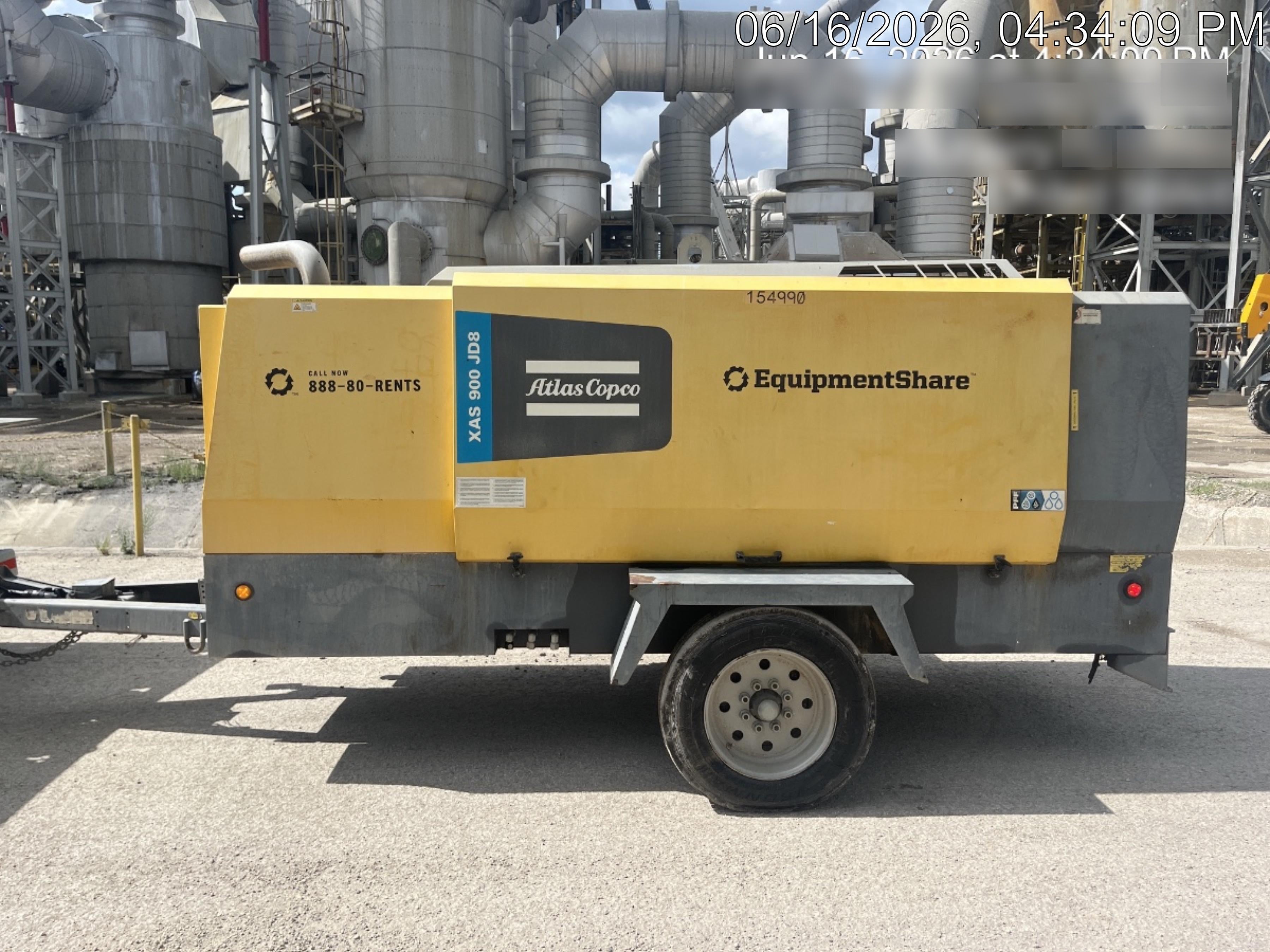 2021 ATLAS COPCO XAS 900