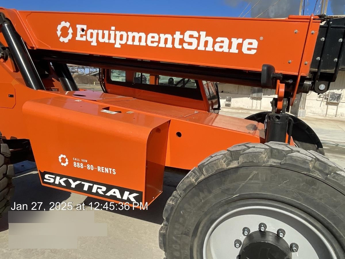 2023 SKYTRAK 10054