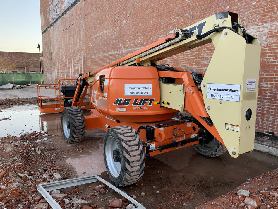 2019 JLG 600AJ