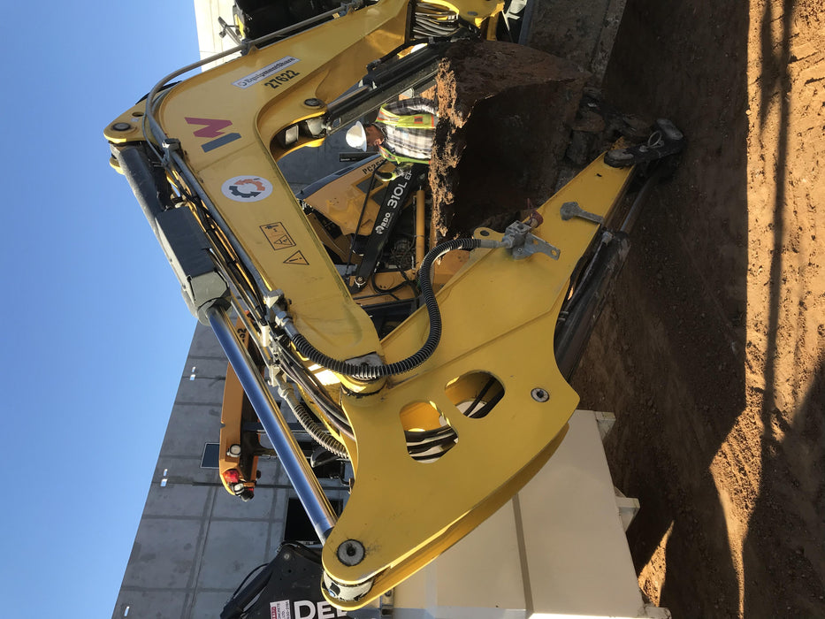 Wacker Neuson ET90 Enclosed Cab, Hybrid Tracks, Long Dipperstick, Bucket