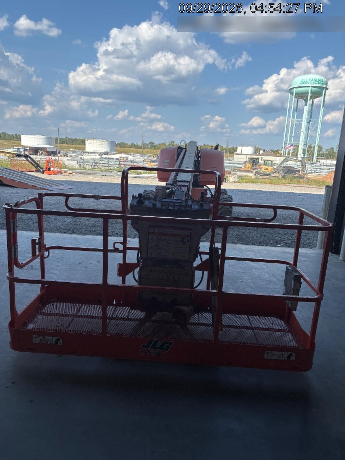 2019 JLG 660SJ