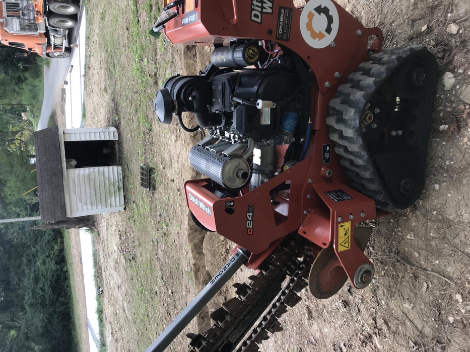 2020 DITCH WITCH C24XA