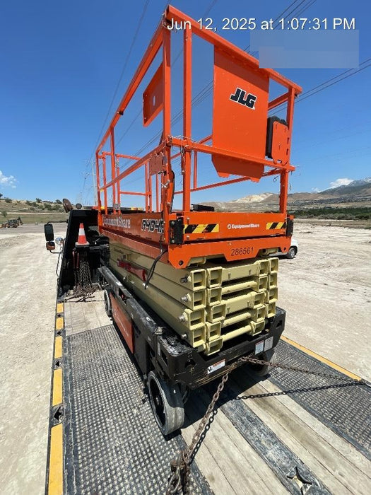 2022 JLG R4045