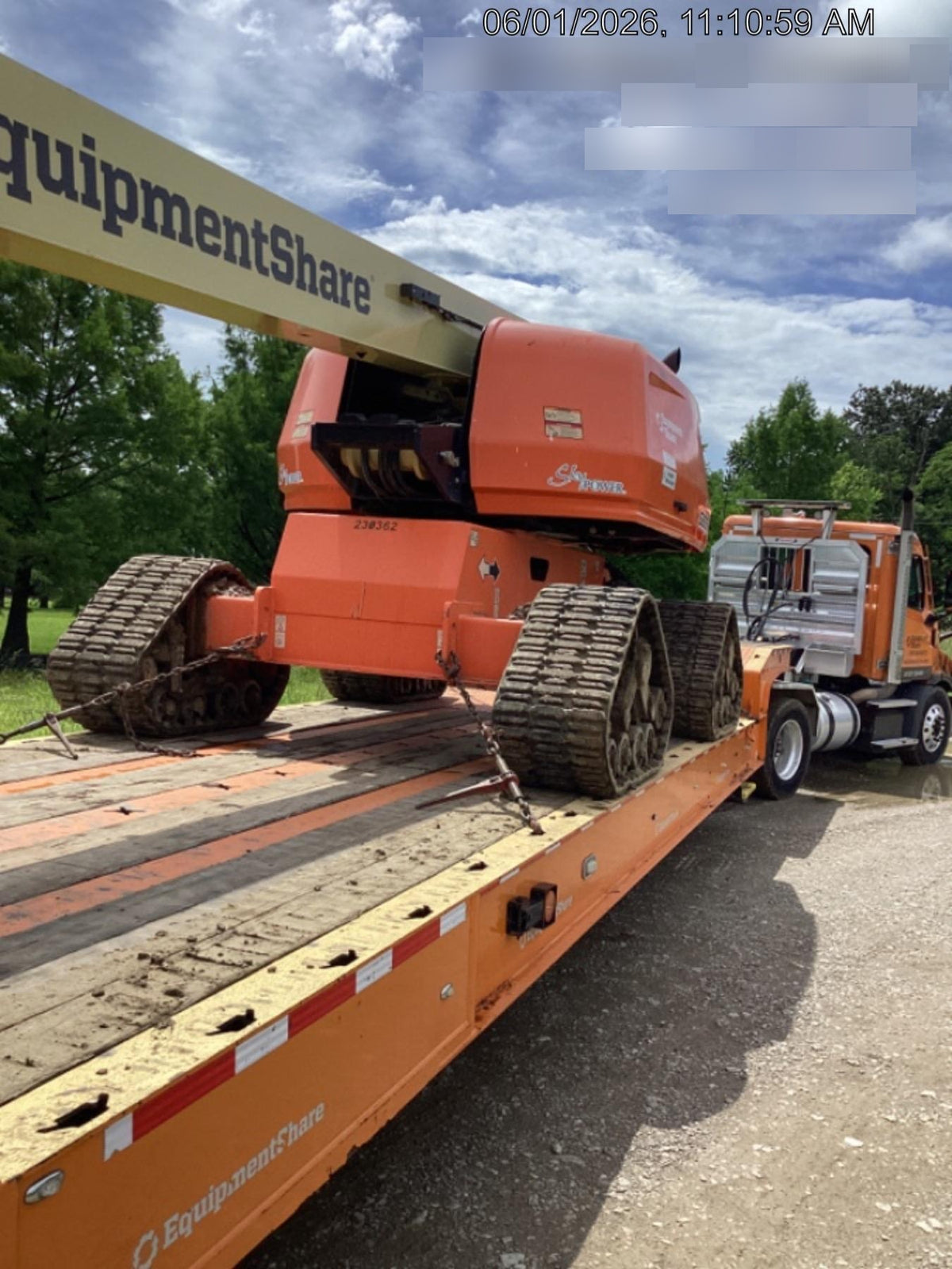 2022 JLG 660SJ Quad Track