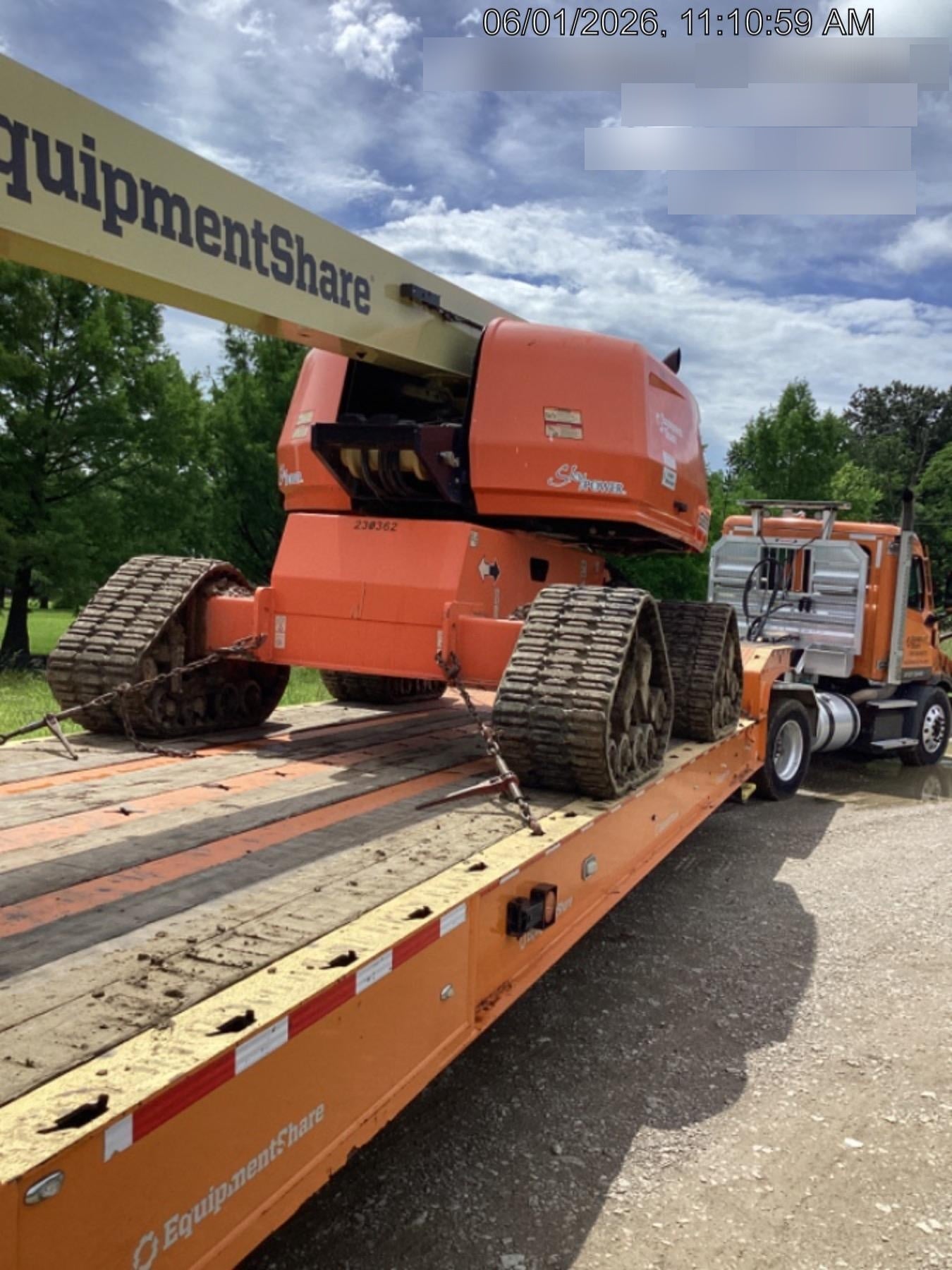 2022 JLG 660SJ Quad Track