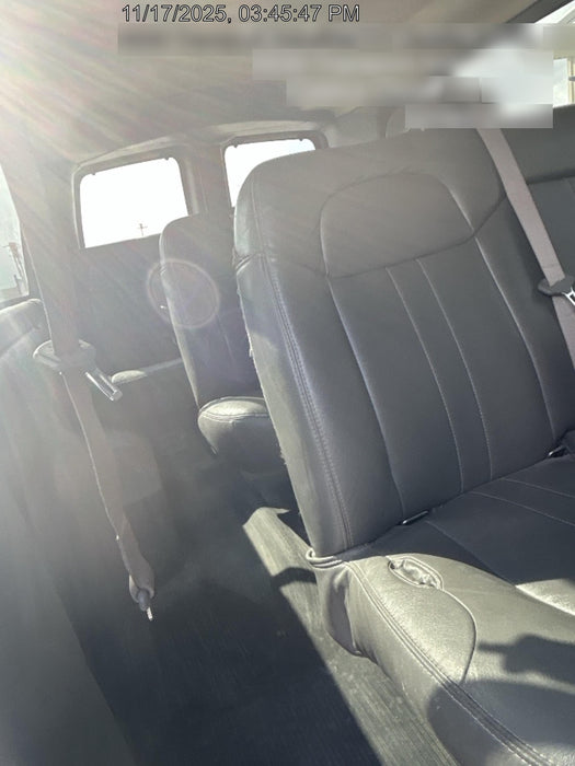 2023 CHEVROLET Express Van - Rental