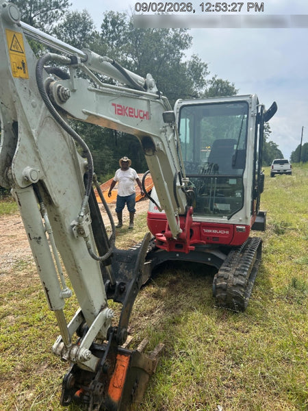 2025 TAKEUCHI TB235-2CR